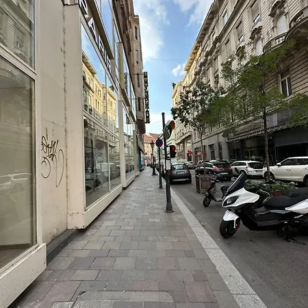 Apartment Chocolate In The Hearth Of Budapest