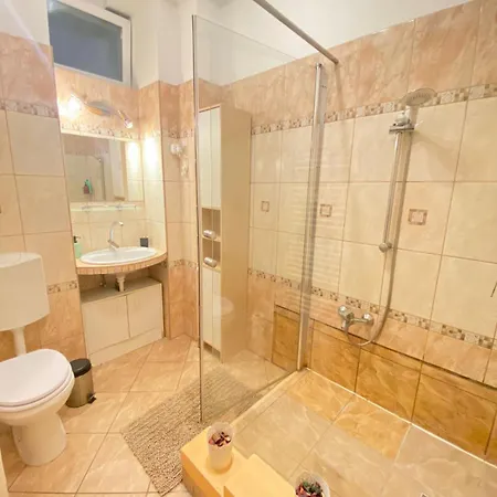 Chocolate In The Hearth Of 布达佩斯